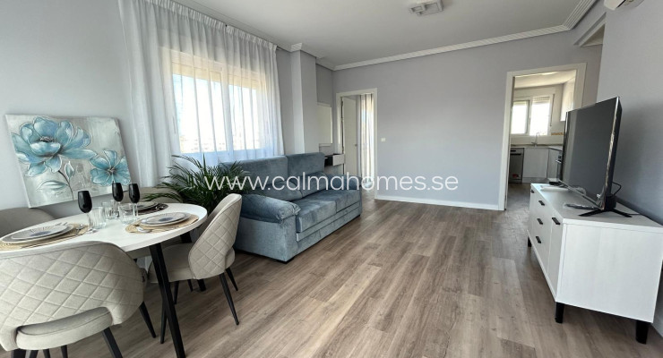 Apartment - Resale - Torrevieja - Calas blanca