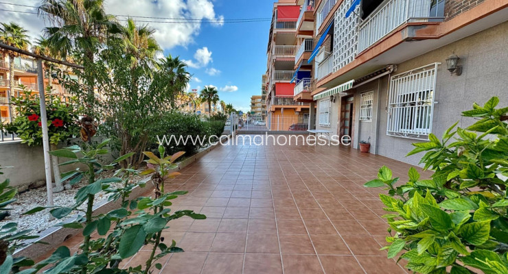 Apartment - Resale - Torrevieja - Playa de Los Naufragos