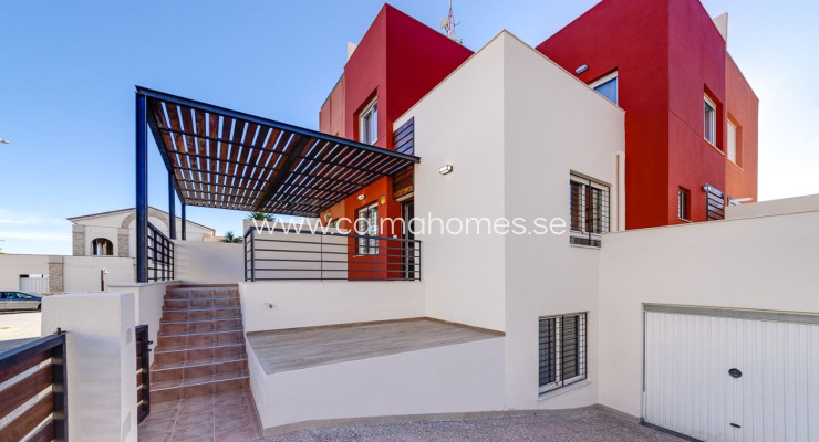 Apartment - Sprzedaż - Orihuela Costa - Lomas de Cabo Roig