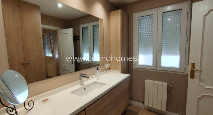 Apartment - Sprzedaż - Torrevieja - Estacion de autobuses