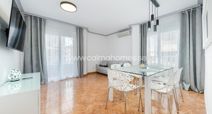 Apartment - Sprzedaż - Torrevieja - Estacion de autobuses