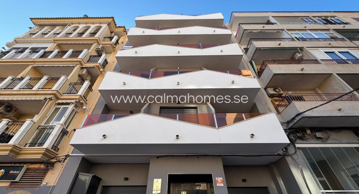 Apartment - Sprzedaż - Torrevieja - Estacion de autobuses