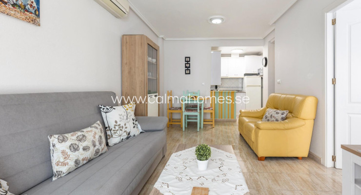 Apartment - Sprzedaż - Torrevieja - Estacion de autobuses
