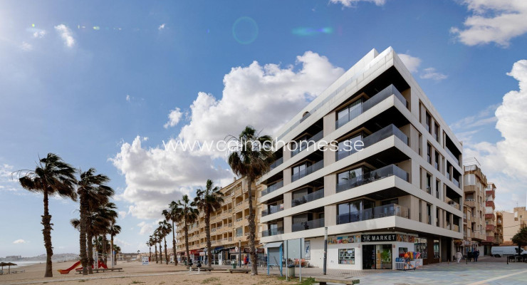 Apartment - Sprzedaż - Torrevieja - La Mata
