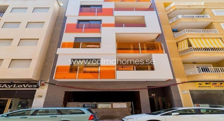 Apartment - Sprzedaż - Torrevieja - La Mata