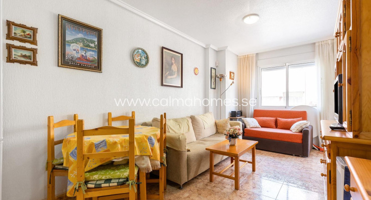 Apartment - Sprzedaż - Torrevieja - Playa de los Locos