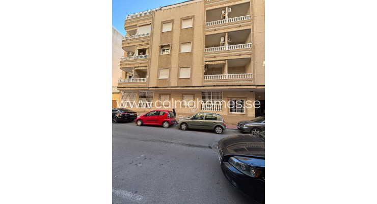 Apartment - Sprzedaż - Torrevieja - Playa del Cura