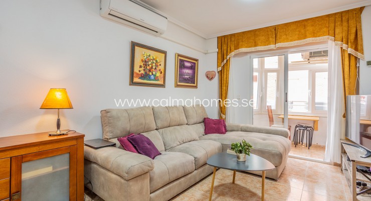 Apartment - Sprzedaż - Torrevieja - Playa del Cura
