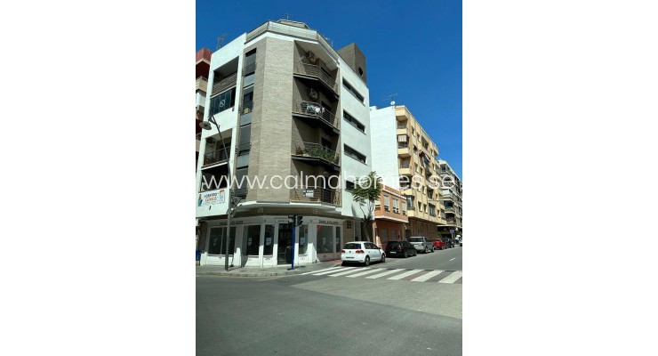Apartment - Sprzedaż - Torrevieja - Puerto