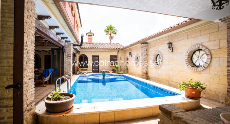 Building unique - Resale - San Miguel de Salinas - CENTRO