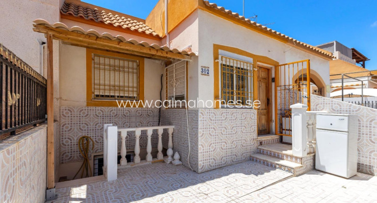 Bungalow - Sprzedaż - Torrevieja - La Siesta - El Salado - Torreta