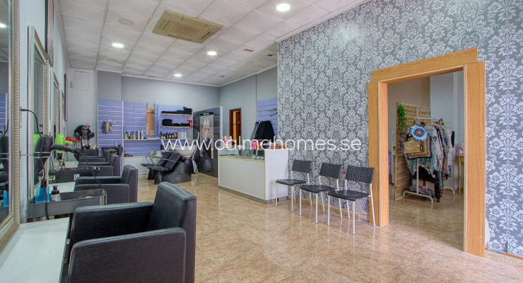 Commercial Unit - Sprzedaż - Torrevieja - La Mata