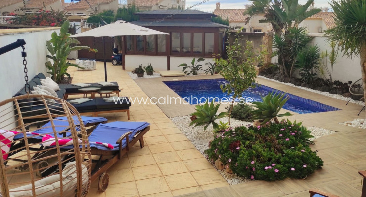 Detached Villa - Sprzedaż - Orihuela Costa - Orihuela Costa