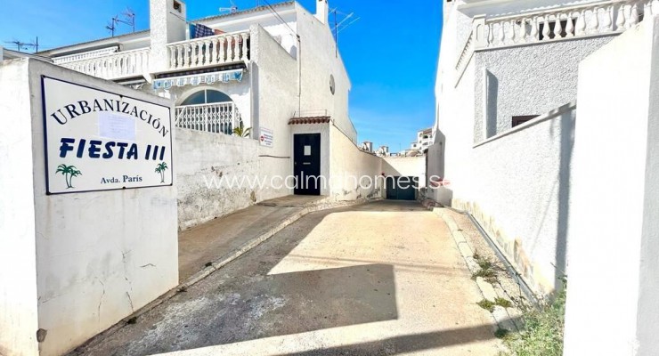 Garaż - Sprzedaż - Torrevieja - Calas blanca