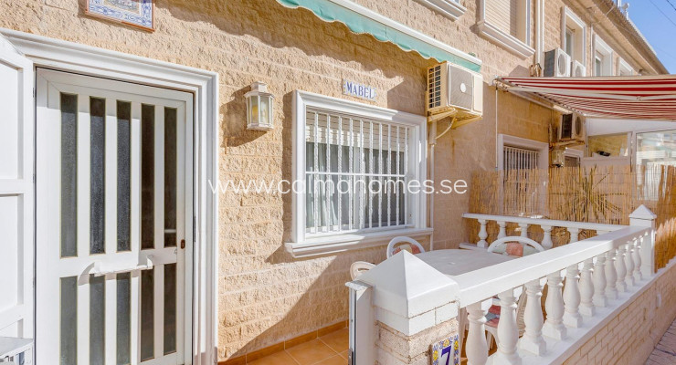 Terraced house - Sprzedaż - Torrevieja - La Mata
