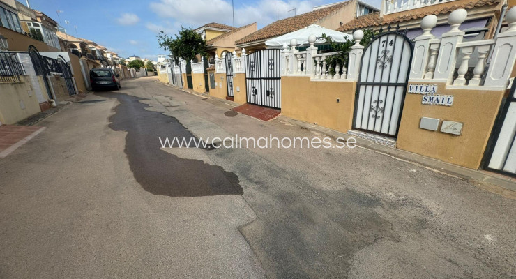 Terraced house - Venta - Torrevieja - Los Altos