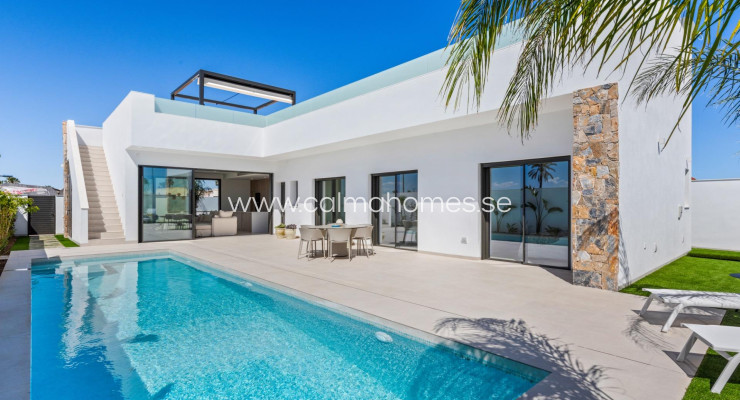 Villa - Sprzedaż - Los Alcázares - Serena Golf