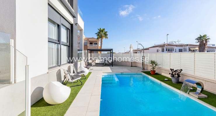 Villa - Sprzedaż - Orihuela Costa - Orihuela Costa
