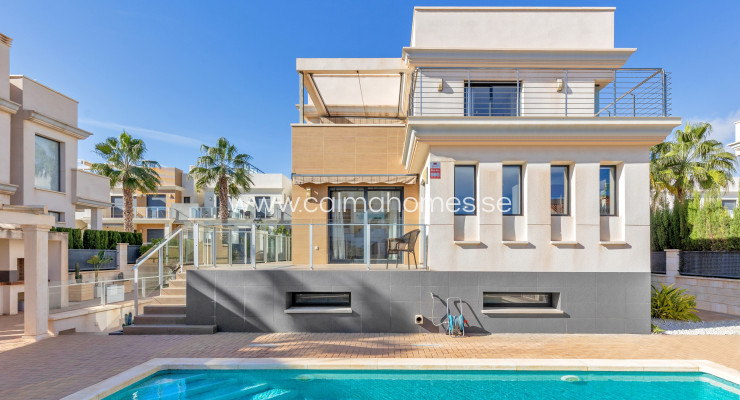 Villa - Sprzedaż - Orihuela Costa - Orihuela Costa