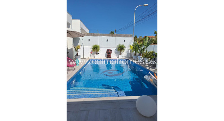 Villa - Sprzedaż - Torrevieja - La siesta