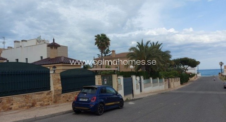 Villa - Sprzedaż - Torrevieja - La veleta