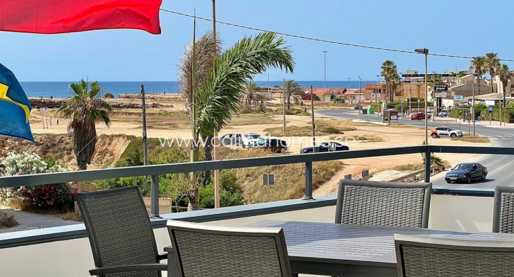 Villa - Sprzedaż - Torrevieja - Playa de los Locos