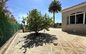 Resale - Villa -
Orihuela Costa - Lomas de Cabo Roig