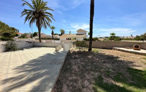 Resale - Villa -
Orihuela Costa - Lomas de Cabo Roig