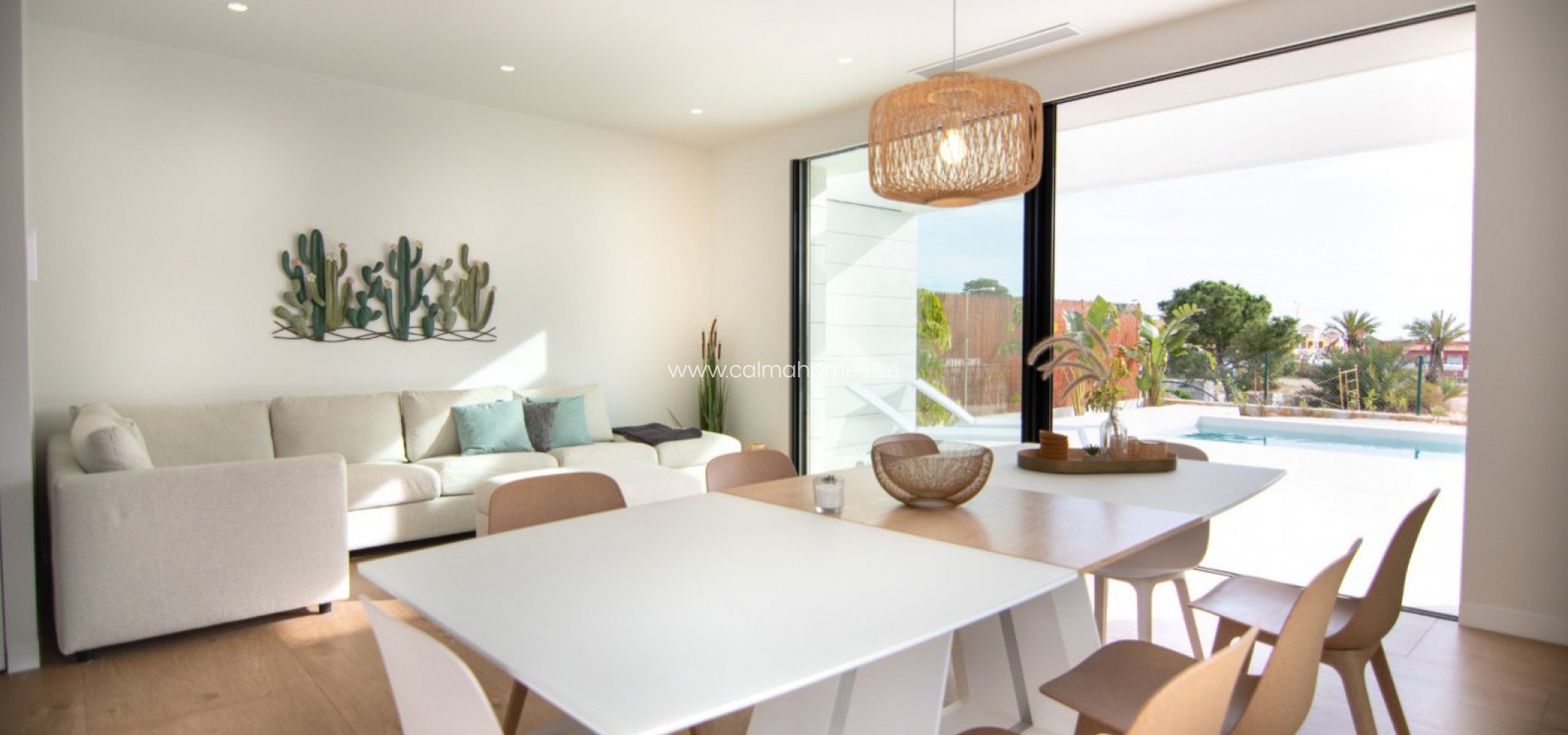 Venta - Villa -
Los Montesinos