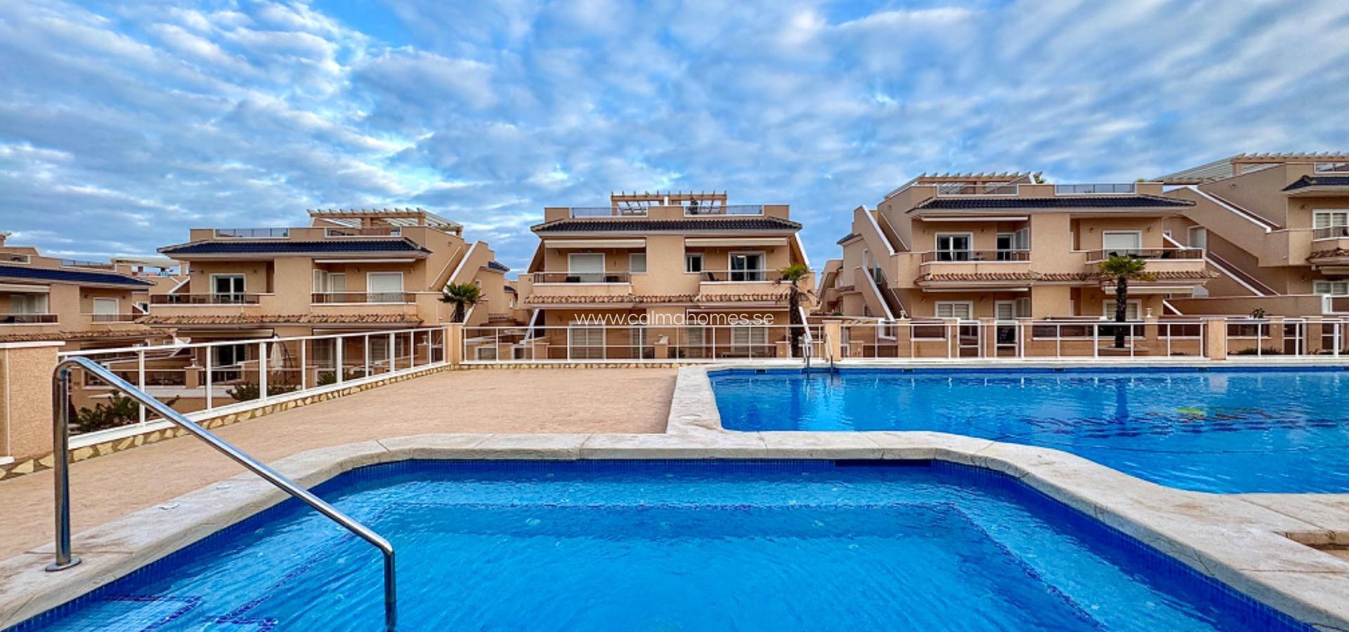Resale - Takvåning -
Torrevieja - Punta Prima