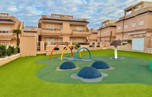 Resale - Takvåning -
Torrevieja - Punta Prima