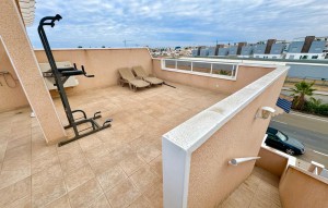 Resale - Takvåning -
Torrevieja - Punta Prima