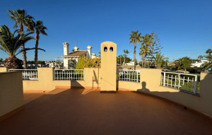 Resale - Villa -
Cabo Roig