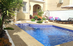 Resale - Detached Villa -
Orihuela Costa