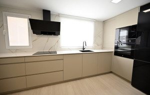 Sprzedaż - Apartment -
Torrevieja