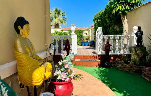 Sale - Villa -
Ciudad Quesada