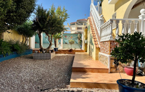 Sale - Villa -
Ciudad Quesada