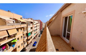 Sprzedaż - Flat -
Torrevieja