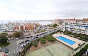 Resale - Apartment -
Torrevieja