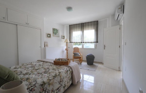 Venta - Apartment -
Torrevieja