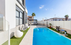 Venta - Villa -
Orihuela Costa