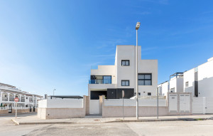 Venta - Villa -
Orihuela Costa