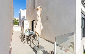 Venta - Villa -
Orihuela Costa