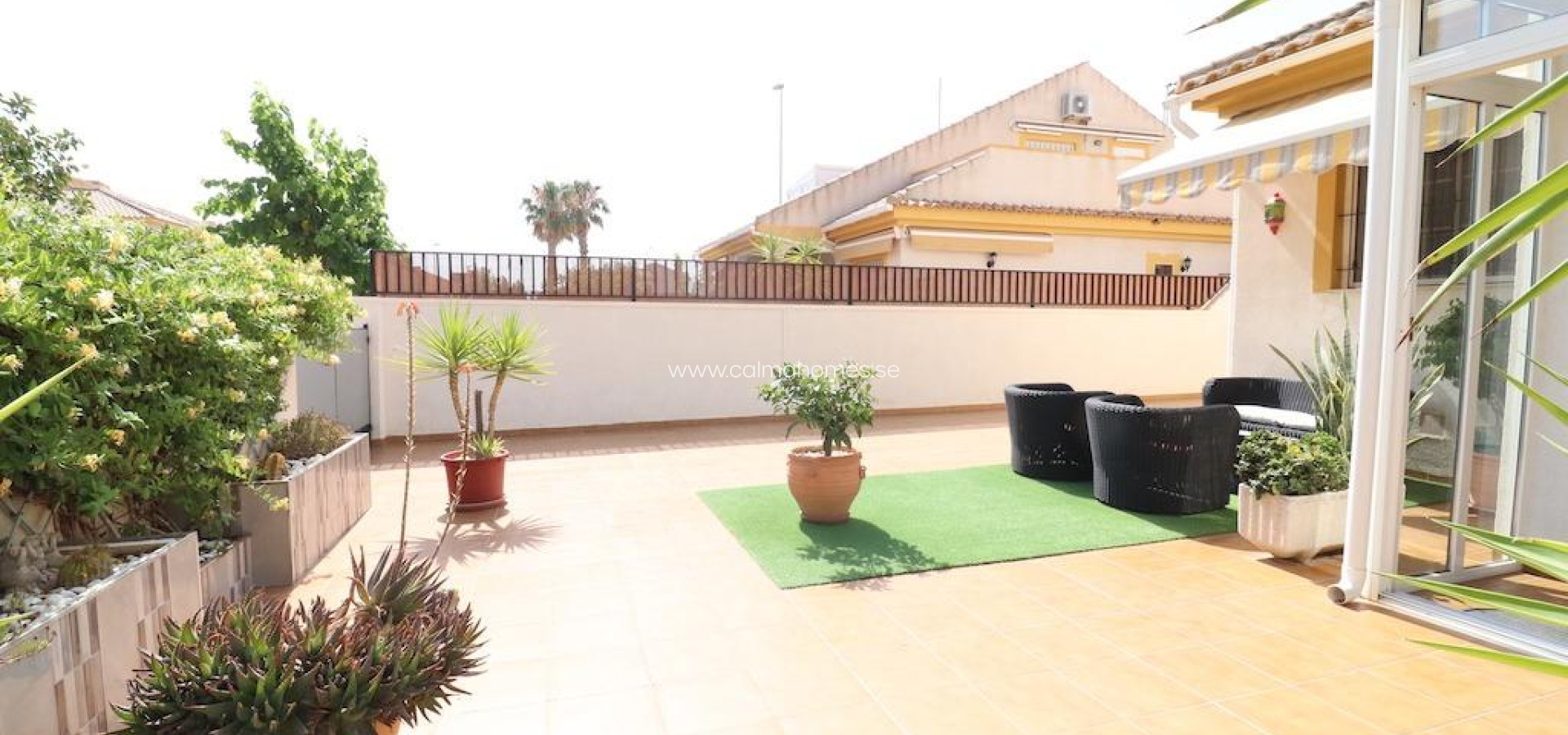 Venta - Terraced house -
Pilar de la Horadada