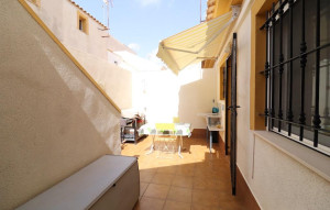 Venta - Terraced house -
Pilar de la Horadada
