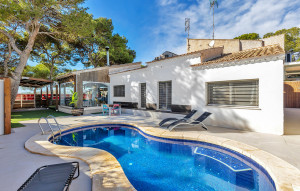 Venta - Villa -
Orihuela Costa