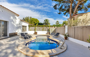 Venta - Villa -
Orihuela Costa