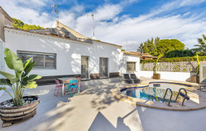 Venta - Villa -
Orihuela Costa