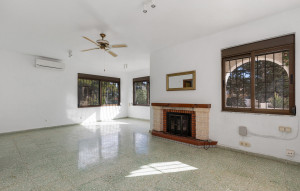 Sprzedaż - Villa -
Los Balcones - Los Altos del Edén