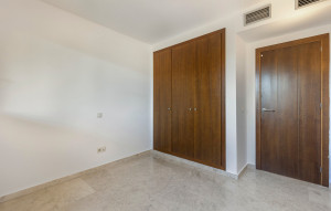Venta - Apartment -
Punta Prima